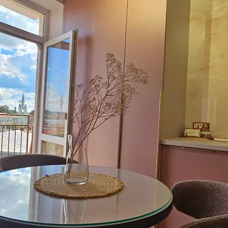 Apartment завжди є світло! Soft Pink