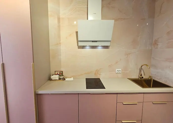 Soft Pink *