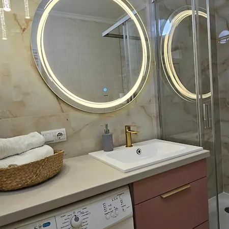 Soft Pink Lejlighed Mukatjevo